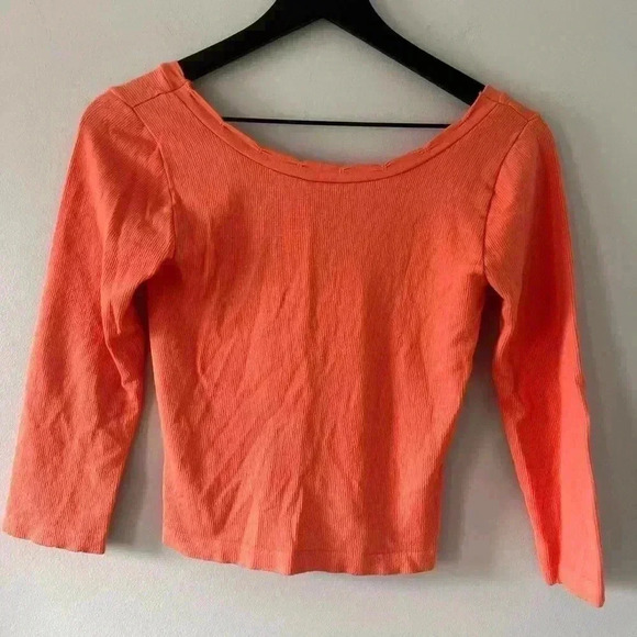 Anthropologie long sleeve ribbed top size medium - Picture 2 of 5